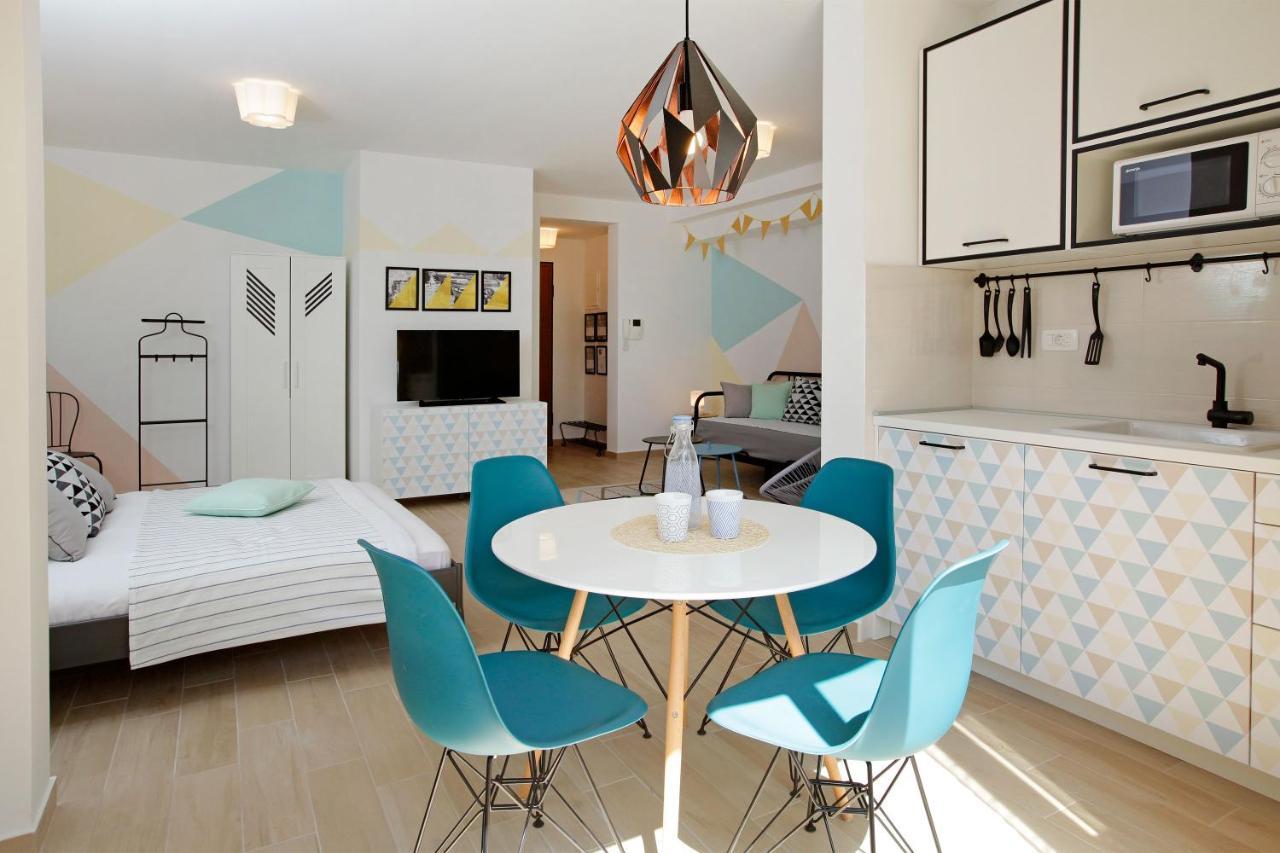Zorica Apartments Бол Екстер'єр фото