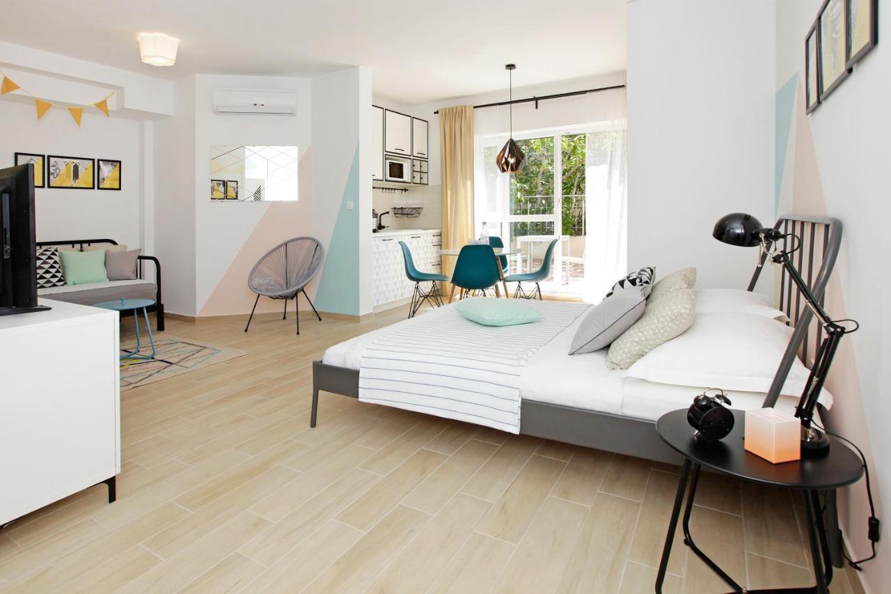 Zorica Apartments Бол Екстер'єр фото