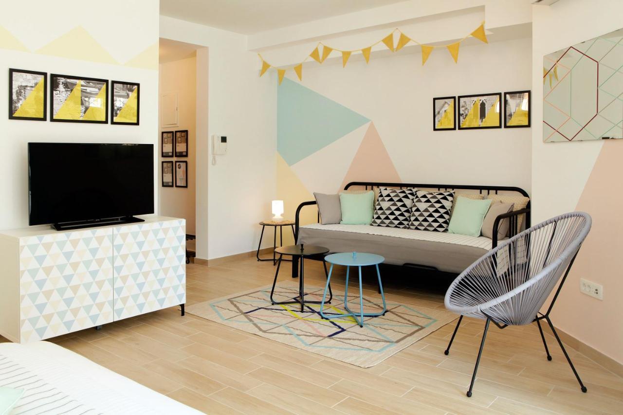 Zorica Apartments Бол Екстер'єр фото