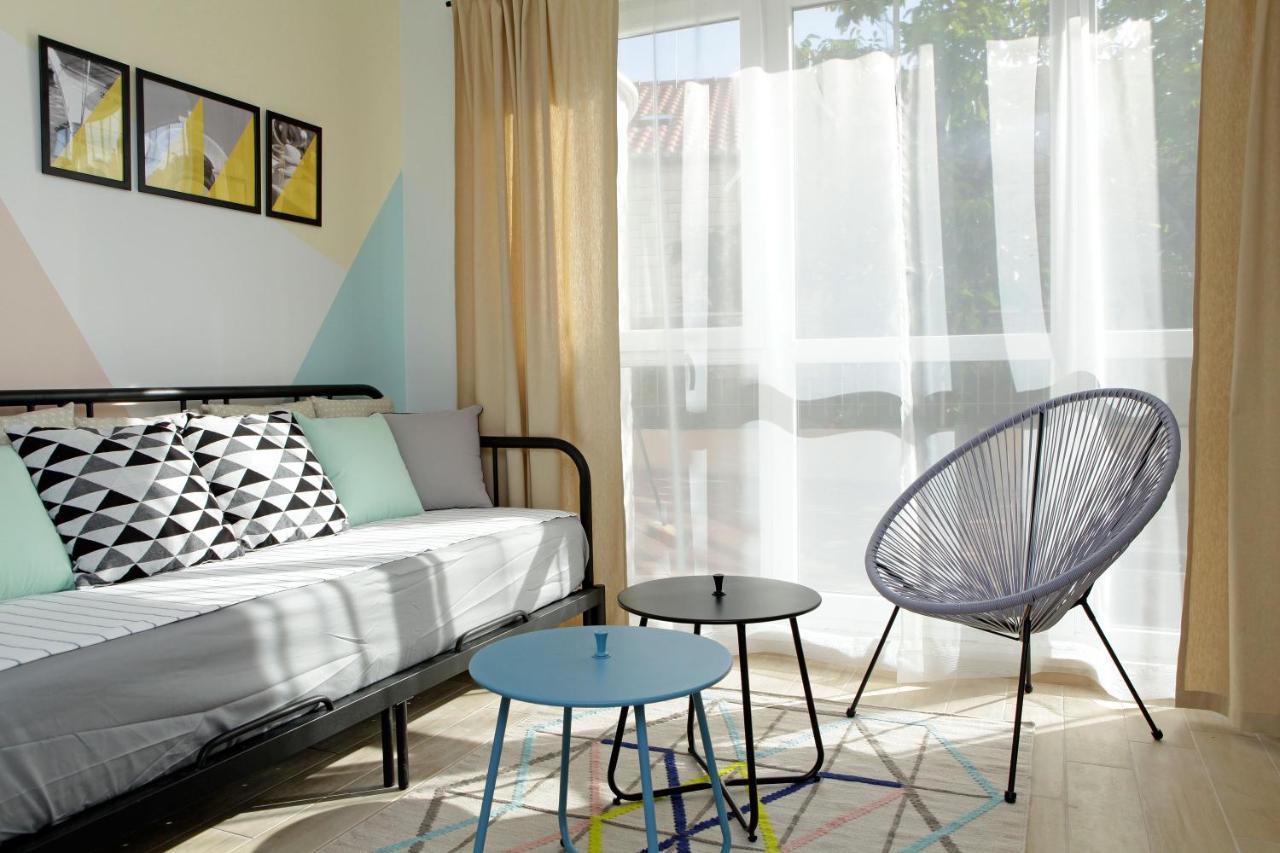 Zorica Apartments Бол Екстер'єр фото